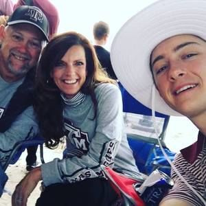 Meet your Posher, Christian